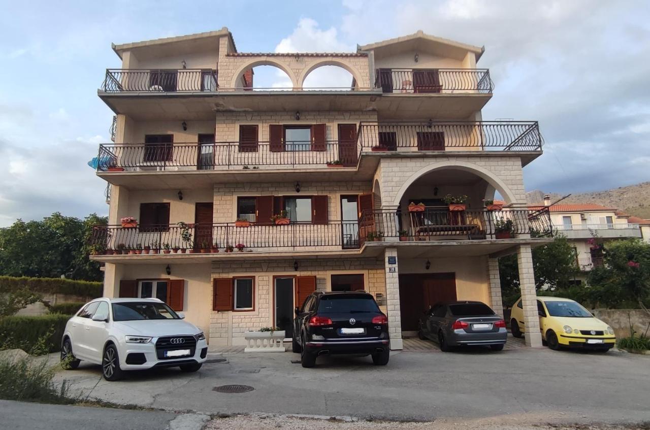 Apartments Villa Anna Podstrana Eksteriør billede